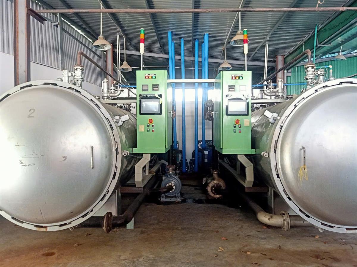 Máy hấp tiệt trùng